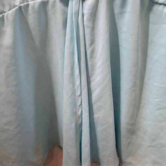 Torrid Womens Light Blue V-Neck Flutter Sleeve Tunic Top Size 3 Polyester Blend - Picture 3 of 12